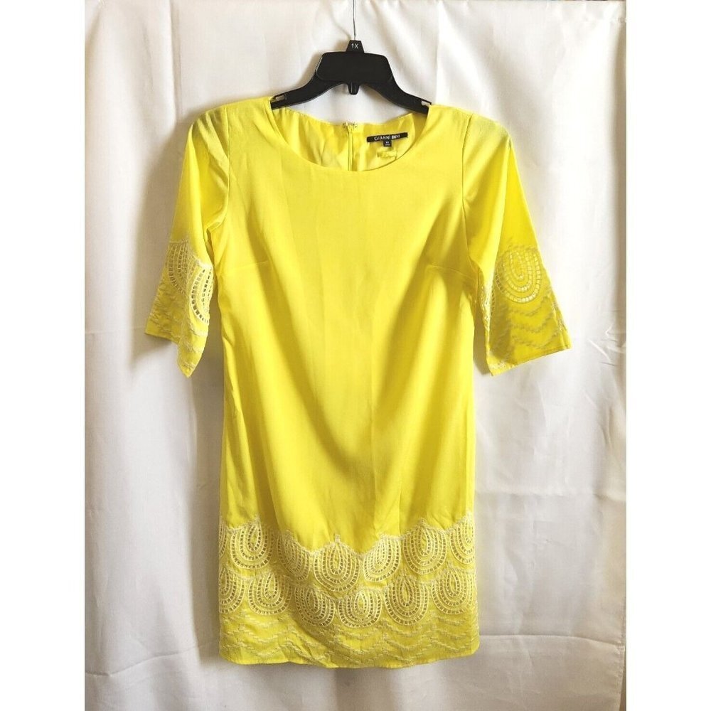 Gianni Bini Yellow Shift Dress Size XS Half Sleeve Lined Back Zip Embroidered